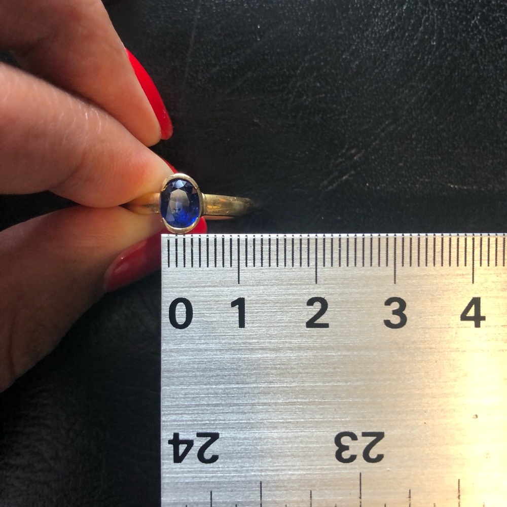 Sapphire ring